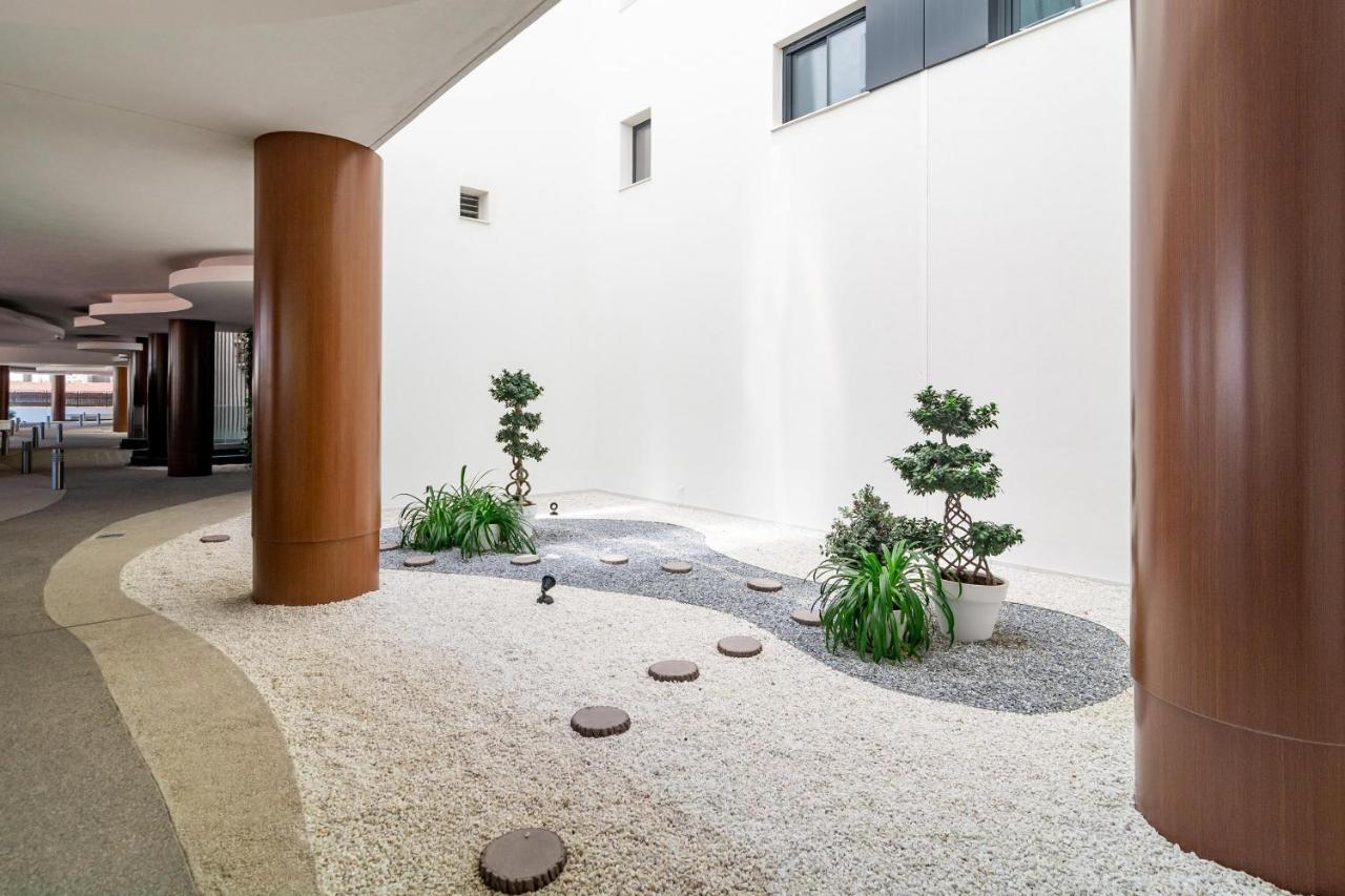Inf32L- Modern City Apartment, Families Only Estepona Exterior foto